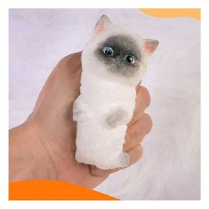 Gigante Squishy Tabi de 12cm, Paquete Grande de 8 Piezas, Juguetes Blandos de TPR Ecológicos para Apretar, Osito de Goma para Adultos, Envío Gratis, Diversión y Alivio del Estrés - Product Image 4