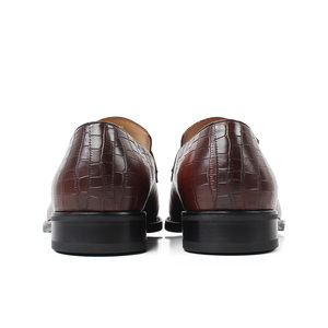 Mocassini da Uomo in Vera Pelle Goffrata Coccodrillo, Scarpe Penny Slip-on in Pelle Bovina, Scarpe Eleganti Italiane Lucidate per Business e Matrimoni - Product Image 5