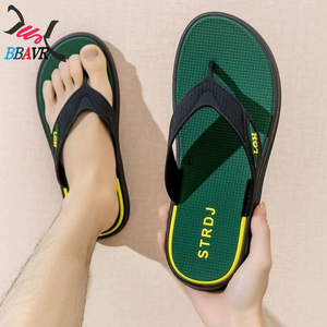 The Latest Design Durable Simple Indoor Outdoor Beach Bath <b>Slippers</b> Non-slip Lightweight Men's Flip-flops Couples <b>Slippers</b> - Product Image 2