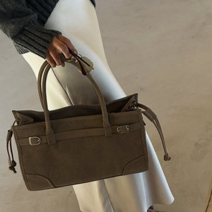 Sac à <span class=keywords><strong>main</strong></span> classique et élégant pour femme, en suè<span class=keywords><strong>de</strong></span> lisse, personnalisé, avec fermeture éclair, portable, à double bandoulière, idéal pour le bureau - Product Image 3