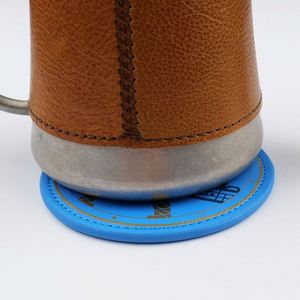 แผ่นรองแก้วหนัง PU แบบเรียบ พิมพ์โลโก้ลายนูนตามสั่ง สำหรับร้านอาหาร คาเฟ่ ครอบครัว แผ่นรองแก้วระดับไฮเอนด์ - Product Image 4