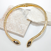 Colliers de mode pour femmes en alliage plaqué or, colliers torsades ouvertes, strass marquise, bijoux élégants pour soirée, vente en gros, personnalisables