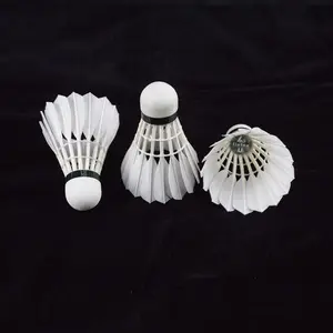 China factory direct supply wholesale 2 layers cork head oem goose feather badminton shuttlecock