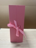 Boîte cadeau Saint-Valentin pour perruque, grande boîte pliante blanche monobloc avec fermeture magnétique et ruban, vide pour personnalisation