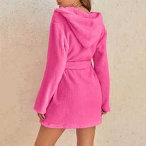 Peignoir en polaire pour femme, vente en gros d'usine, robes chaudes d'hiver, chemises <span class=keywords><strong>de</strong></span> <span class=keywords><strong>nuit</strong></span> épaisses personnalisées, à capuche pour femme - Product Image 2