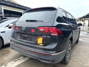 Volkswagen <span class=keywords><strong>Tiguan</strong></span> L 300TSI 2WD Smart SUV <span class=keywords><strong>2023</strong></span> Usado, Solo 5000 KM, Pintura Original Totalmente Metálica, Sin Accidentes - Product Image 6