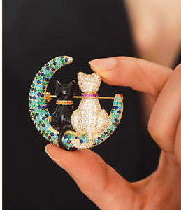 เข็มกลัดโลหะพลอยเทียมคุณภาพสูงเข็มกลัดแมวน่ารักสีทองและเงินออกแบบได้ตามต้องการ15ชิ้น - Product Image 2