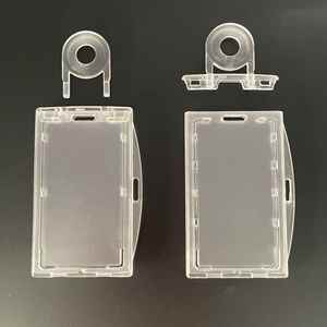 X527 Bestom Dual Use Acrylic <b>Id</b> Locket Hard Plastic <b>Badge</b> Card <b>Holders</b> With Key 1840-6610 - Product Image 4