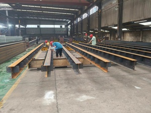 Soudure et fabrication personnalisées de poutres Ub/UC pour <span class=keywords><strong>les</strong></span> bâtiments à structure en acier dans <span class=keywords><strong>les</strong></span> projets miniers et de construction - Product Image 2