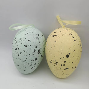 Noktalar ile 15cm paskalya yumurtası asılı - Product Image 1