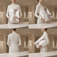 Boîtes cadeaux rigides en carton mat faites à la main de luxe avec logo personnalisé sur le couvercle et la base pour robes de mariée et sous-vêtements