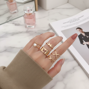 Vendita calda di lusso rosa oro farfalla corona stella anelli da Cocktail di tendenza moda regolabile taglia unica intarsio all'ingrosso - Product Image 3