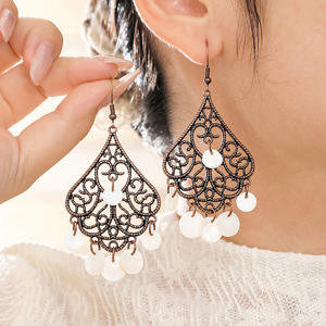 Pendientes Colgantes de Moda para Mujer, Aleación de Zinc, Cristal, Diamantes de Imitación, Forma de Flor, Imitación de Perla, Joyería para Fiesta - Product Image 4