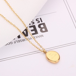 สร้อยคอจี้ทรงเรขาคณิตทันสมัยชุบทอง 18K ทำจากสแตนเลสสตีลสำหรับผู้หญิง สายคล้องคอ กันน้ำ ไม่หมอง พร้อมสลักชื่อ ใช้ได้ทุกวัน - Product Image 2