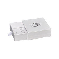 Caja de Regalo Moderna y Ecológica con Cajón, Logotipo Personalizado, Recubrimiento UV, Laminado Mate y Grabado en Relieve para Empaque de Joyería