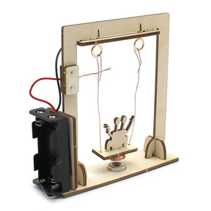 Kit de ciencia con columpio electromagnético de madera, juguete educativo DIY para niños de 7 a 9 años, modelo de madera con control manual - Product Image 2