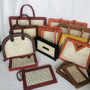 กระเป๋าผู้หญิงหนังหวายเวียดนาม - Product Image 4