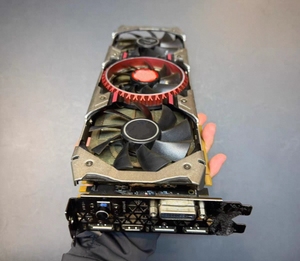 การ์ดจอเดสก์ท็อป Dual Fan RGB GTX 1080 Ti 11GB GDDR5X ประสิทธิภาพสูง สำหรับเล่นเกม 4K VR 3D Rendering และตัดต่อวิดีโอ - Product Image 4