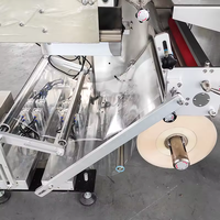 Machine d'emballage numérique automatique haute vitesse pour légumes en film plastique, idéale pour les légumes à feuilles (chou frisé, épinards, laitue, brocoli)