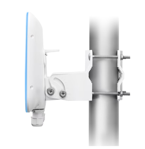 Station de base WiFi UniFi UWB-XG XG Quad-Radio 802.11ac Wave 2, point <span class=keywords><strong>d</strong></span>'accès extérieur avec liaison montante 10G et étanchéité IP67 - Product Image 1