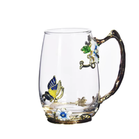 Verres à bière en verre réutilisables et écologiques de 300-400 ml avec poignée, design contemporain pour la maison, les cafés et les occasions de remise de diplôme (vente en gros)