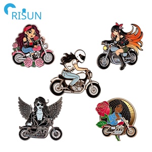 หมุดปักลายสำหรับนักขี่จักรยานและนักขี่จักรยานแบบเซ็กซี่หมุดปักหมุดโลหะเคลือบสำหรับรถสกู๊ตเตอร์เข็มติดปกมอเตอร์ไซด์ออกแบบได้ตามต้องการเข็มผู้หญิงนักขี่จักรยานสาว - Product Image 1