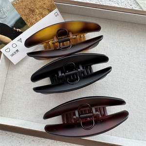 Pince à cheveux en résine acétate style léopard vintage simple pour femme - Product Image 5