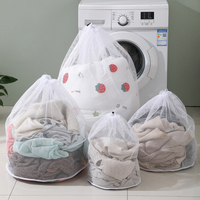 Sac à linge en filet de nylon réutilisable à cordon de serrage, sac de lavage domestique en maille grossière pour vêtements, vente en gros à prix réduit