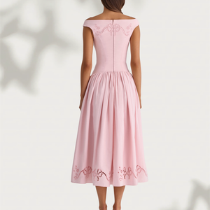 Robe midi élégante rose pour femme, coupe évasée, brodée, à épaules dénudées, style ODM personnalisé - Product Image 2