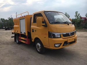 Camión de Succión de Aguas Residuales Dongfeng 5m3, Diésel, Transmisión Manual, Limpiador a Chorro de Alta Presión, Emisión EURO 2-6, Nuevo - Product Image 3