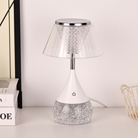 Nouveau style nuit rvb paillettes bouteille fond transparent rubik cube led lampe de bureau avec abat-jour en cristal