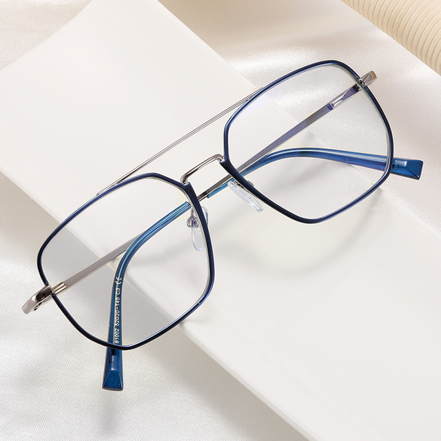81002 Ultra Light Black Frame Glasses Polygonal Anti-Blue Light  Brand Metal Eyeglasses Men Optical Computer Eyewear