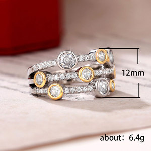 Anello da donna bicolore con design geometrico a linee e punti vuoti - Product Image 6