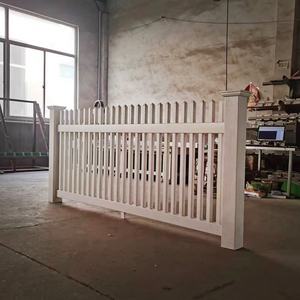 Panneaux de <span class=keywords><strong>clôture</strong></span> en PVC blanc bon marché, très utilisés, en vente chaude, pour le jardin - Product Image 2