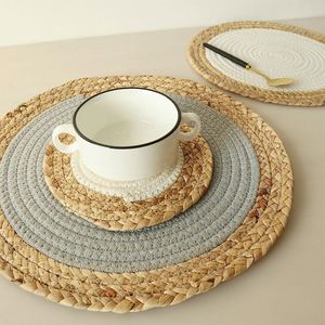 Modern Gourd Grass Design Dining Table Insulation Placemat Home Kitchen Fabric <b>Plate</b> <b>Mat</b> with Mixed Fabric for Home Office Use - Product Image 4