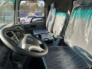 Camions-citernes d'incendie et d'arrosage Dongfeng Tianjin 4x2 de 10 tonnes, capacité 15000, 20000, 30000 litres, en gros de Chine, à vendre - Product Image 6