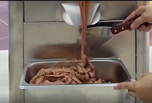 Machine à glaces et sorbets professionnelle à <span class=keywords><strong>prix</strong></span> d'usine, nouveau design, pour restaurants - Product Image 3