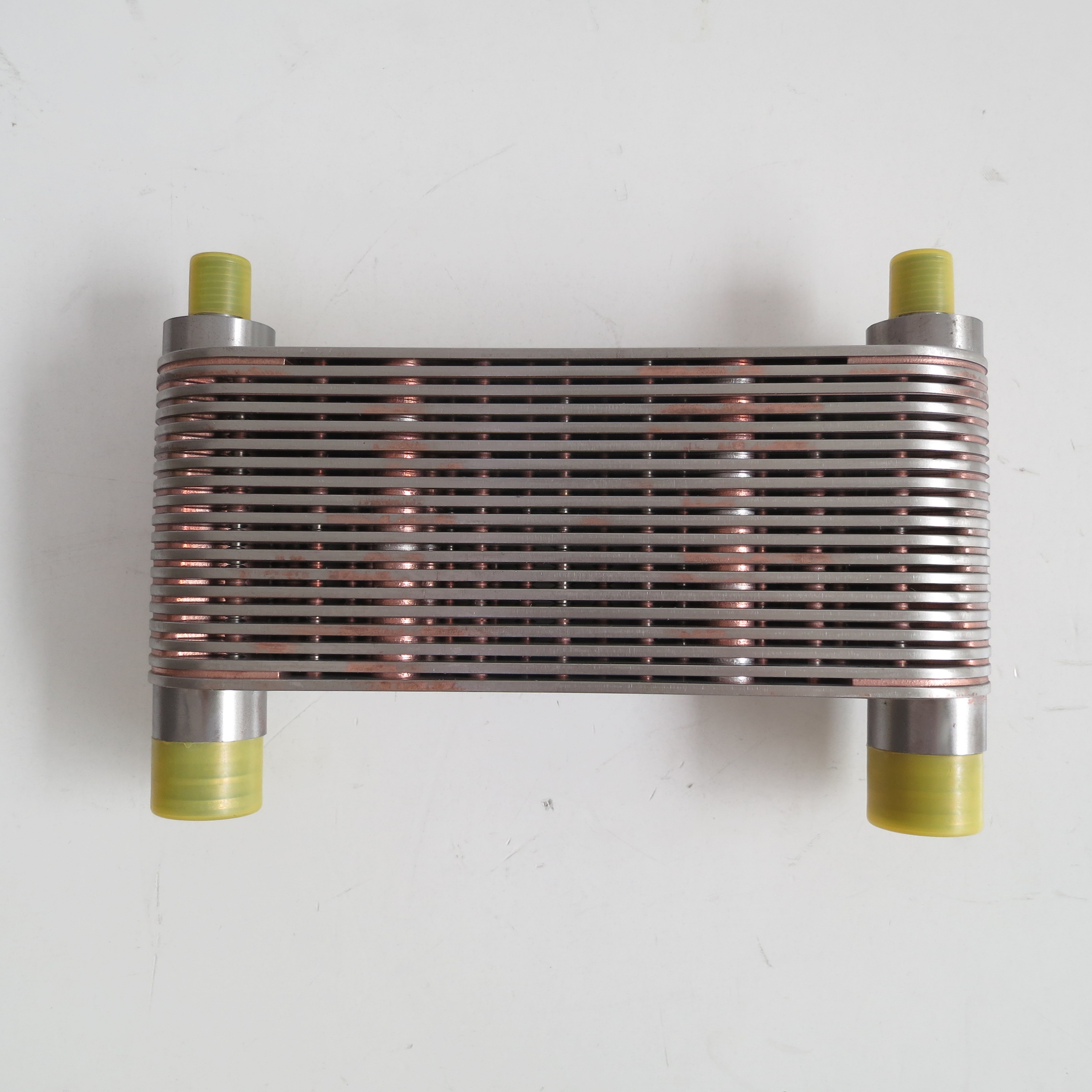 発電機マリンディーゼルエンジンオイルクーラーコア3627295