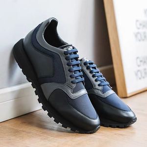 Nouvelle conception de <span class=keywords><strong>baskets</strong></span> en cuir sur mesure pour homme, <span class=keywords><strong>baskets</strong></span> avec logo personnalisé, <span class=keywords><strong>baskets</strong></span> en cuir véritable pour homme, <span class=keywords><strong>baskets</strong></span> tendance - Product Image 3