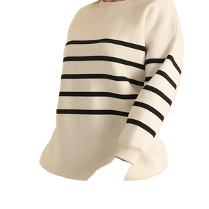 Sudadera Enyami de Alta Calidad, Acrílica, Transpirable, con Bordado Chenille, Diseño Personalizado en la Parte Delantera, Antiencogimiento, Informal, para Mujer - Product Image 1