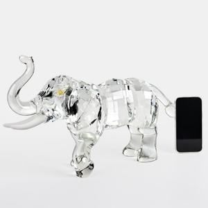 Figurine d'éléphant en cristal haut de gamme personnalisée, transparente, à facettes brillantes, grande taille, modèle animal réaliste en verre sculpté, fabriquée sur mesure - Product Image 4