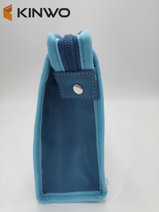 Vente en gros Petit sac de maquillage en PVC transparent Pochette de voyage Pochette organisateur d'outils durables Sac cosmétique Sac d'<span class=keywords><strong>acteur</strong></span> avec poignée - Product Image 3