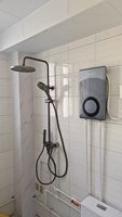 Chauffe-eau électrique instantané mural 10500W à commande vocale IA, écran tactile, LED intelligente, économie d'énergie, chauffage rapide, température constante, IPX4