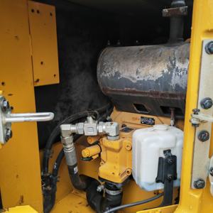 Excavadora Hidráulica Usada Cat 307.5 Mini de 7 Toneladas, Original de Japón, 2025, Pocas Horas, de Segunda Mano, con Certificación EPA y CE, en Venta - Product Image 2