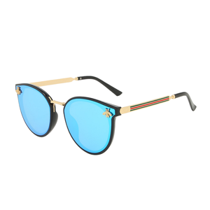 Gafas de Sol Unisex Bumblebee UV400, Montura Rectangular Completa, Tendencia de Moda Europea y Americana, Tres Colores, Estilo de Celebridad de Internet - Product Image 2