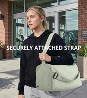 Petit sac de sport pour femmes avec compartiment pour chaussures, sac de voyage élégant, sac de sport léger, sac de sport de type tote