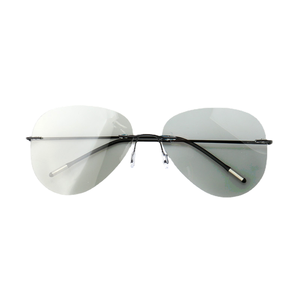 Las nuevas gafas de sol de moda son súper ligeras polarizadas HD Clam gafas sin marco Driving Fishing protegen contra los rayos ultravioleta - Product Image 1