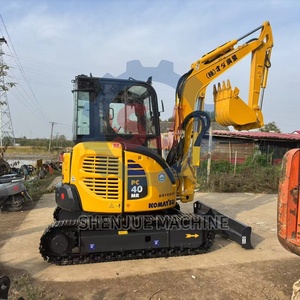 Mini-excavatrice Komatsu PC40 de 4 tonnes d'occasion importée du Japon de haute qualité, excavatrice hydraulique en bon état, prête à l'emploi, faible nombre d'heures de fonctionnement - Product Image 2