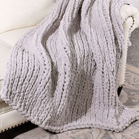 Couvertures tricotées vente en gros personnalisé confortable Super doux grosse couverture en tricot