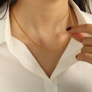Collar de doble capa de acero inoxidable chapado en oro de 18k, cadena minimalista para la clavícula, regalo para mujer - Product Image 4